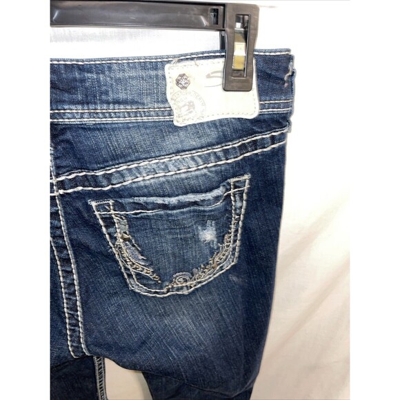 Silver Suki Women’s Bootcut Flare Jeans Sz 28x32 Blue Embroidered Western - Picture 10 of 12